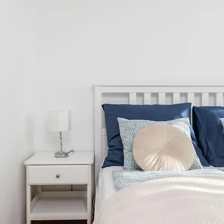 Apartman Jonagold Metro Raclawicka *