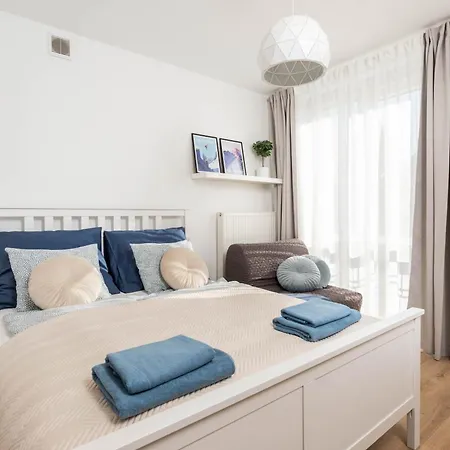 Jonagold Metro Raclawicka Warszawa