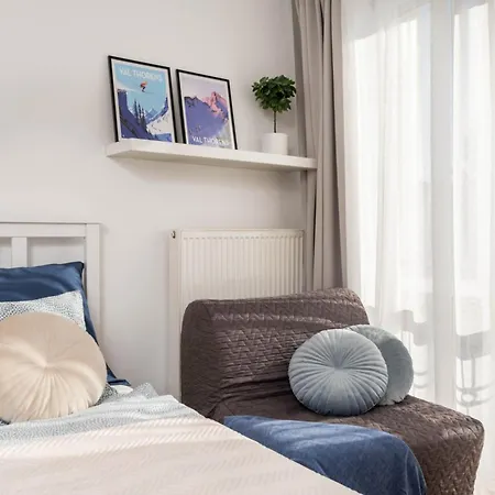 Jonagold Metro Raclawicka Varşova