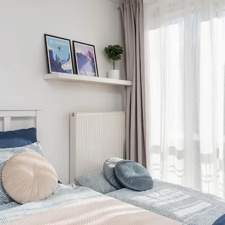 Jonagold Metro Raclawicka Apartamento Varsovia